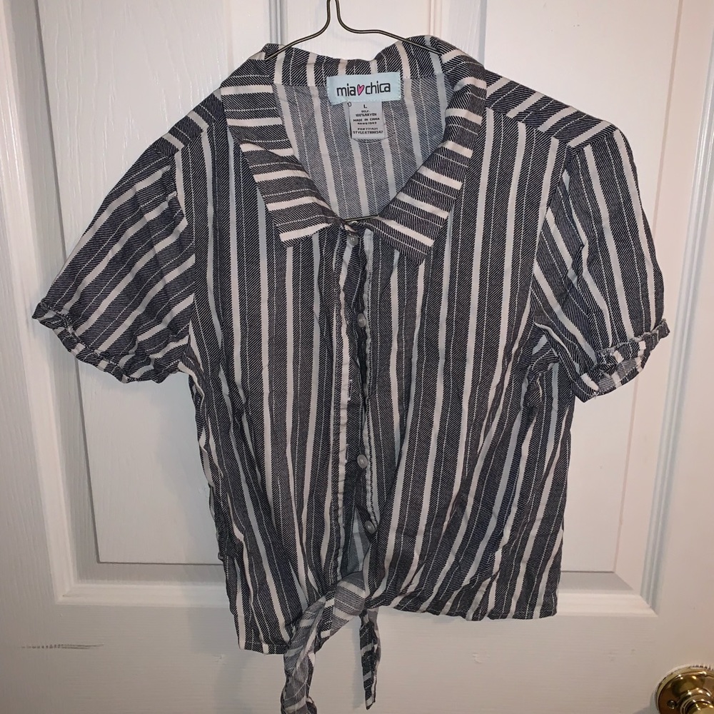 Striped Button up (kids large)